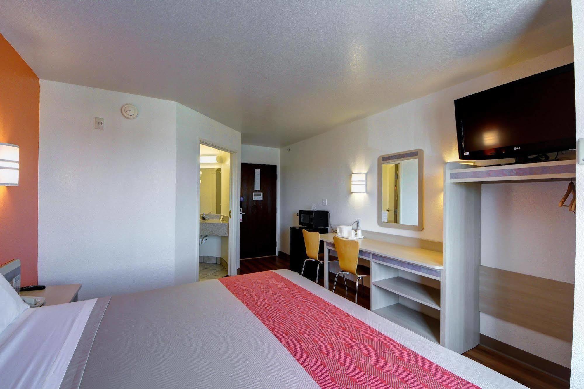 Motel 6-El Reno, Ok Eksteriør bilde